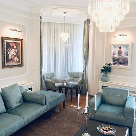 Knez Sima Jacuzzi, 3 Bedrooms, Balcony In Stari Grad Belgrado Esterno foto