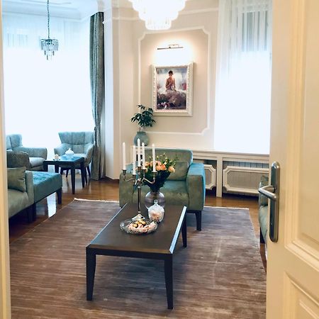 Knez Sima Jacuzzi, 3 Bedrooms, Balcony In Stari Grad Belgrado Esterno foto