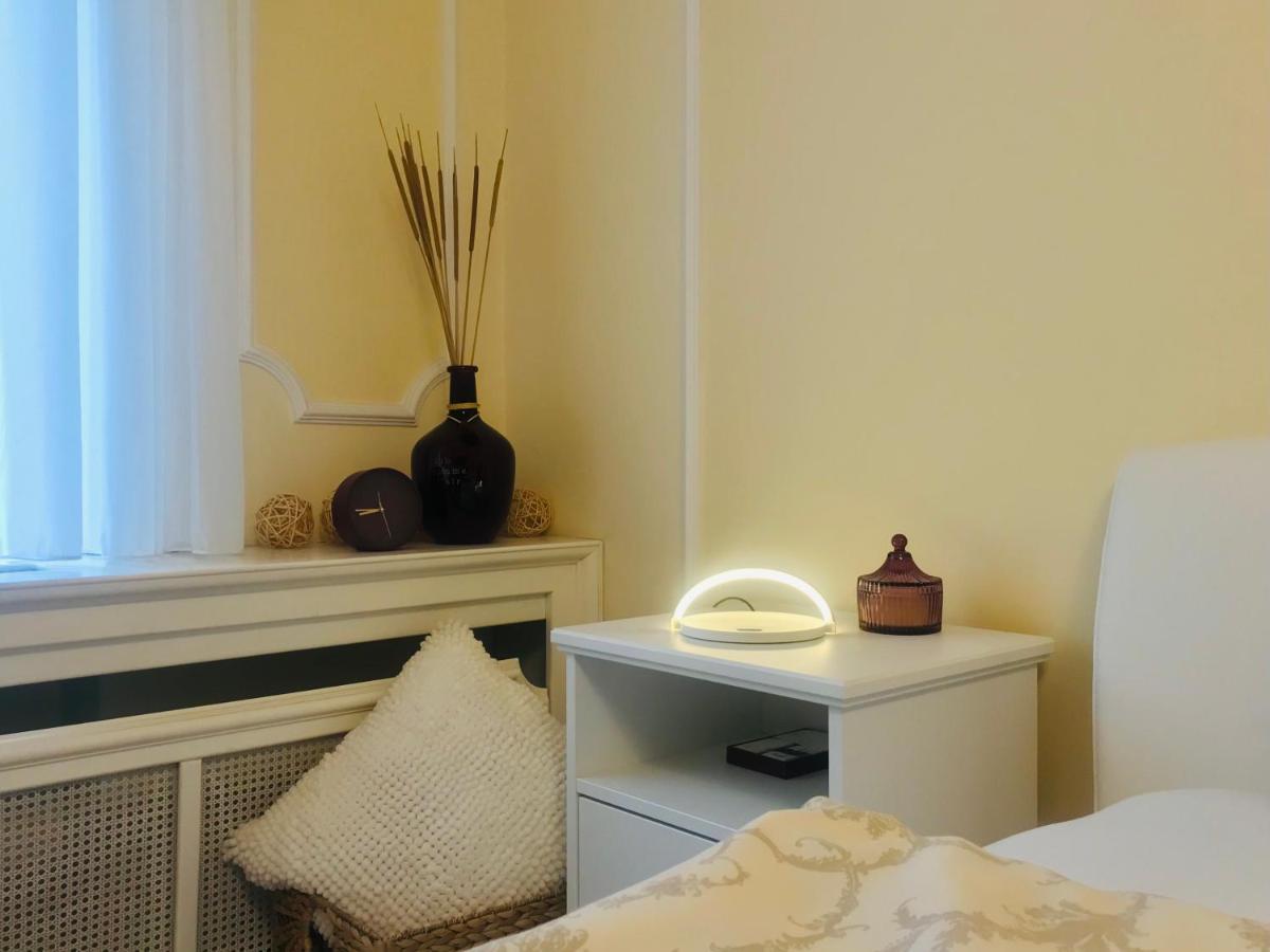 Knez Sima Jacuzzi, 3 Bedrooms, Balcony In Stari Grad Belgrado Esterno foto